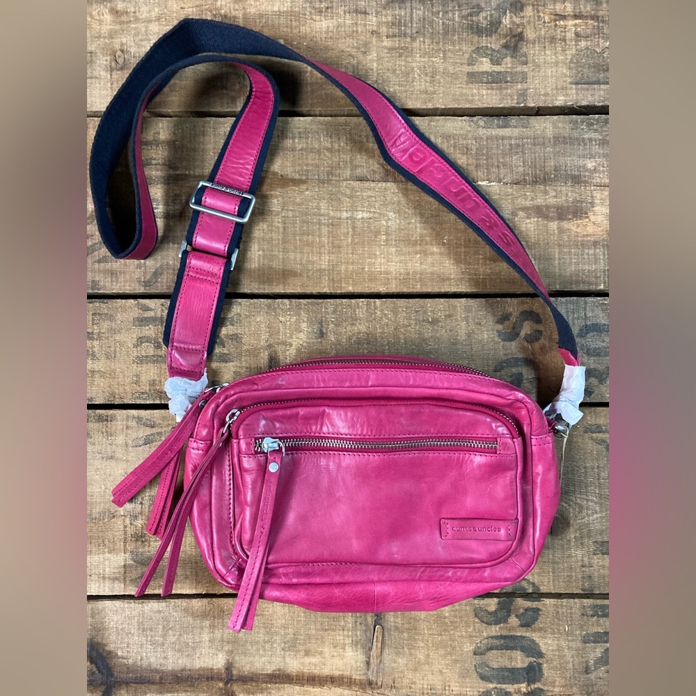 PINK LEATHER CROSSBODY BAG | Aunts & Uncles